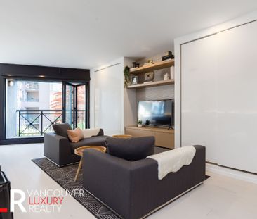 Condo in Downtown Vancouver, BC - Photo 3