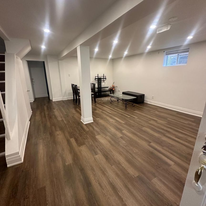 For Lease - 354 Ojibway Trail, Mississauga, Ontario - Photo 1