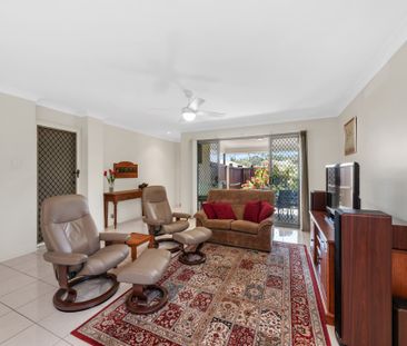 Comfortable and Convenient 4-Bedroom Family Home - Photo 6