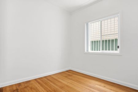 Space, Comfort & Style for the Whole Family - Photo 2