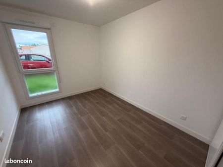 Location Appartement T3 avec terrasse et parking - POITIERS - Photo 4