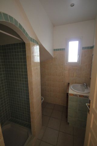 MAISON RECENTE VILLENEUVE LES AVIGNON - 5 pièce(s) - 150 m2, - Photo 4