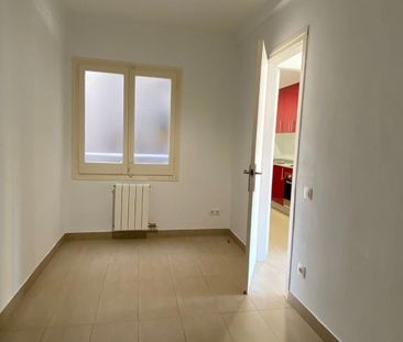 Piso de alquiler en Miguel de Cervantes, Centre - Can Nadal - Photo 4