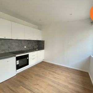 Location Appartement 1 pièce 25m² - Photo 2