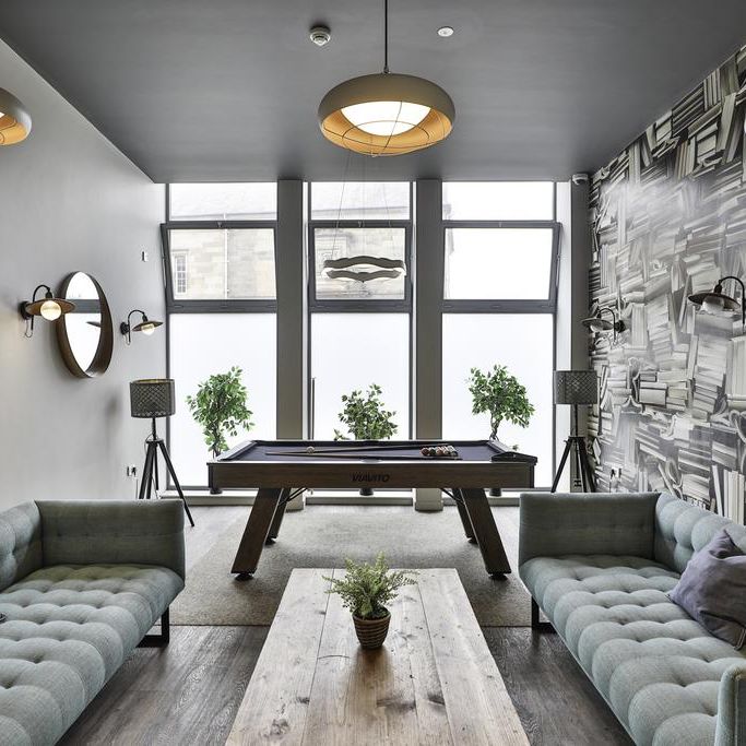 1 bedroom in a flat share to rent - Photo 1
