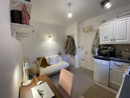 1 bedroom flat to rent - Photo 3