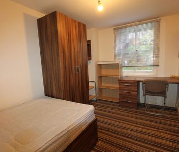 6 bedroom flat to rent - Photo 6