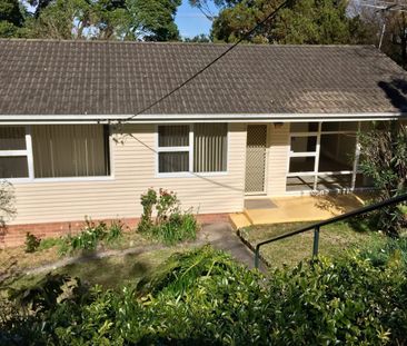 Cosy Family Home in Peaceful Setting - Photo 2