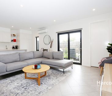 4/40 Gorge Road, South Morang, Vic 3752 - Photo 5