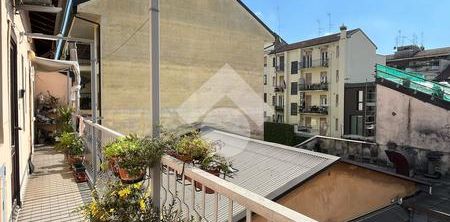 Monolocale in affitto - Photo 2