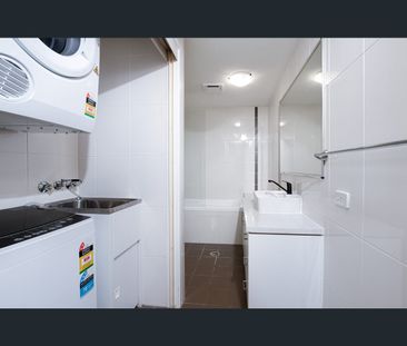 9/8-12 Proud Street, Labrador, Qld 4215 - Photo 5