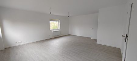 Schöne, komplett renovierte 2-Schlafzimmer-Wohnung in Lichtenbusch - Photo 2