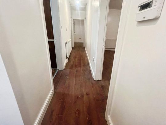 3 bedroom bungalow to rent - Photo 1