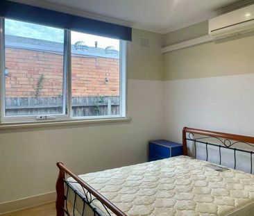 Two-Bedroom Unit for Rent - Convenient Ormond Location - Photo 3