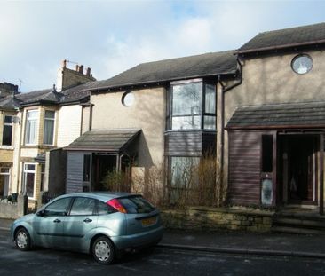 Brunton Road, Lancaster, LA1 - Photo 1