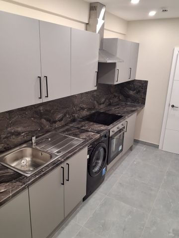 Studio Flat, Christchurch Avenue, HA3 - Photo 3