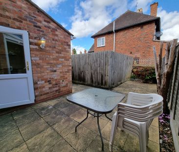 5 Bed Student Accommodation - Photo 4