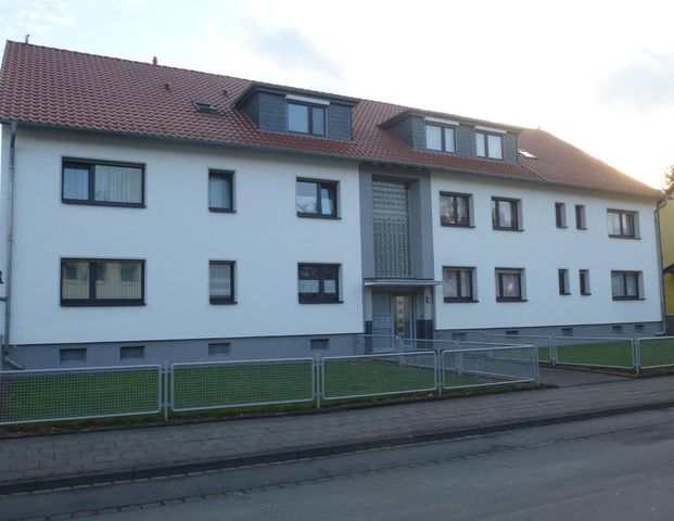 Freundliche 3-Zimmer DG-Wohnung in Troisdorf - Photo 1