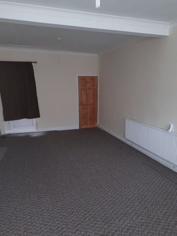 2 Bed Terraced House, Manor Farm Road, B11 - Photo 5