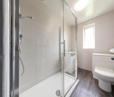 2 bedroom flat to rent - Photo 6