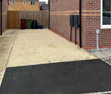 2 bedroom semi-detached house to rent - Photo 5