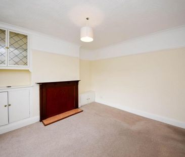 4 bedroom detached bungalow to rent - Photo 1