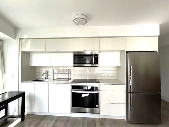 For Lease - 585 Bloor Street Unit# 822, Toronto, Ontario - Photo 1