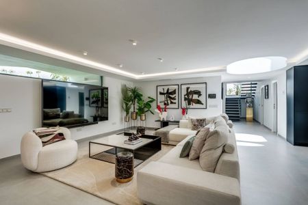 Luxury Villa for rent in Estepona, Spain - Photo 3