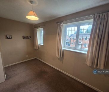 2 bedroom semi-detached house to rent - Photo 2
