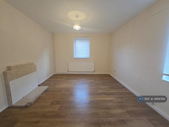 4 bedroom maisonette to rent - Photo 1