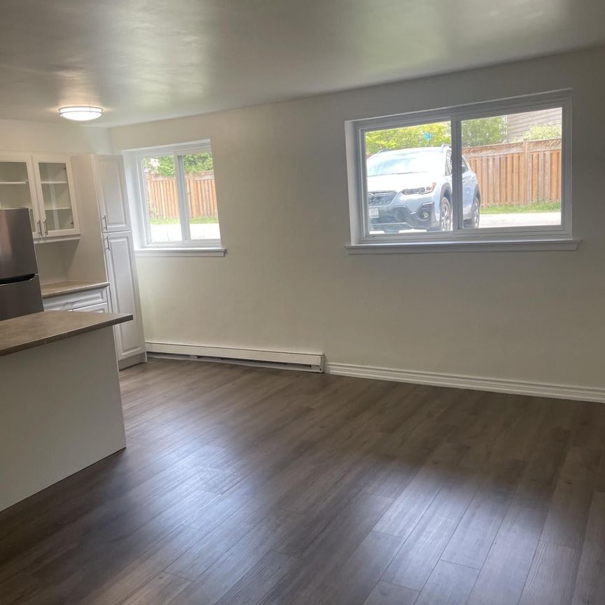 For Lease - 2365 Marine Drive Unit# 102, Oakville, Ontario - Photo 1