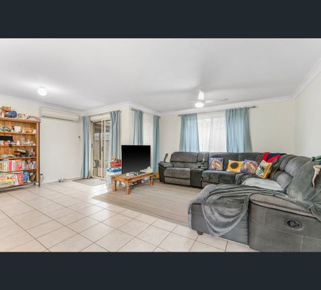 31 Cairncross Place, Port Macquarie, NSW 2444 - Photo 3
