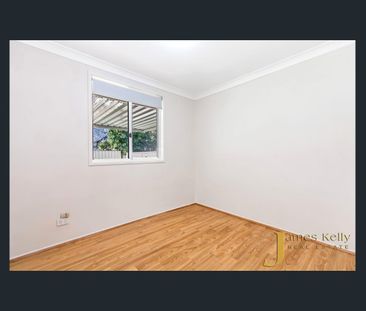 Beautifully Renovated and Ready to Occupy ! - Photo 6