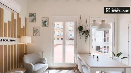 barcelona, Catalonia 08010 - Photo 2