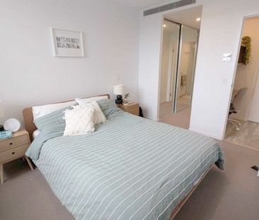 Furnished 2 Bed Apartment West End - Photo 6