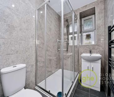 4 bedroom flat to rent - Photo 5