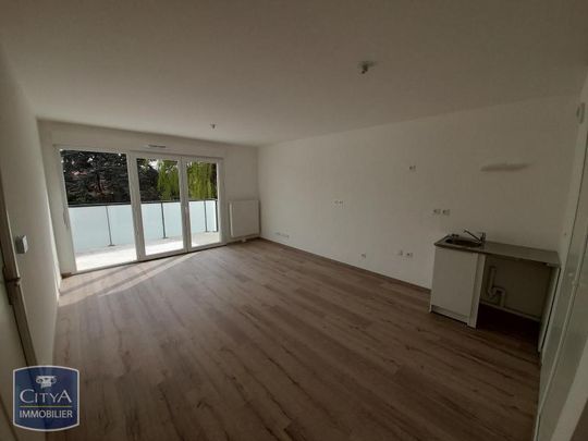 Location Appartement 2 pièces 41m² ARMENTIERES 59280 - Photo 1