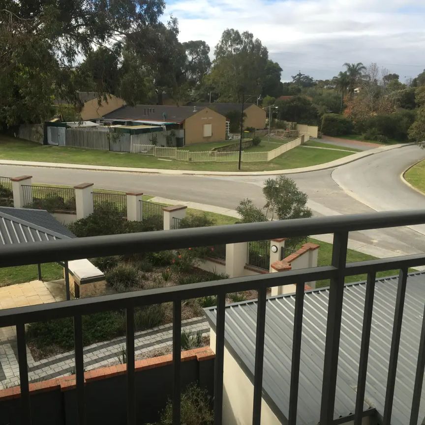 21/22 Benedick Road, Coolbellup WA 6163 - Photo 1