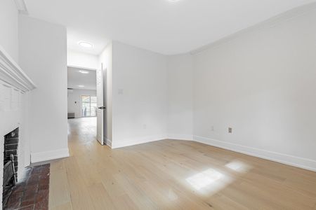 For Lease - 38 St Germain Avenue Unit# Main floor, Toronto, Ontario - Photo 2
