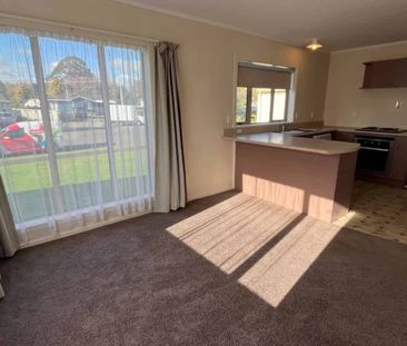 THREE BEDROOMS - HIGHBURY - Photo 4