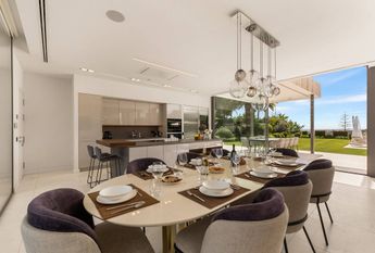 6 bedroom luxury Villa for rent in Nueva Andalucia, Spain