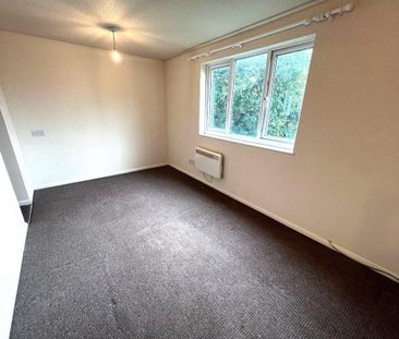 1 bedroom semi-detached house to rent - Photo 3