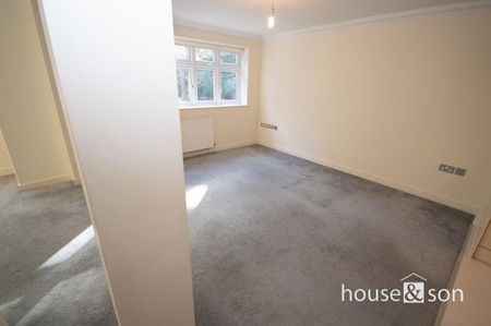 2 bedroom ground floor flat to rent - Photo 4