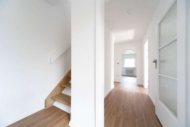 Doppelhaushälfte neu renoviert! - Photo 1