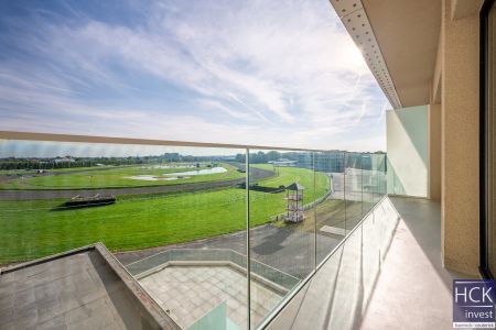 WAREGEM - Vernieuwd app. met 1 SLPK en PRACHTIG ZICHT op Hippodroom !!! - Photo 4