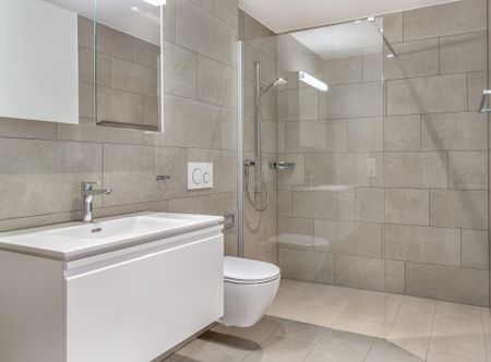 Modern Seating Room Apartment - Photo 5