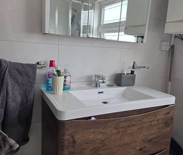 Room in a Shared House, Copeland Road, E17 - Photo 6