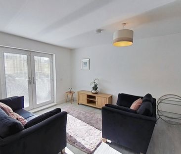 2 bedroom apartment to rent - Photo 2