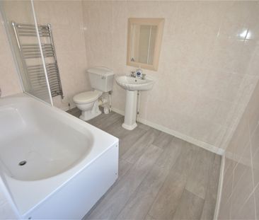 3 bedroom terraced house to rent - Photo 6