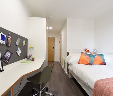 200 North Hanover Street Glasgow G4 0PY, United Kingdom - Photo 6